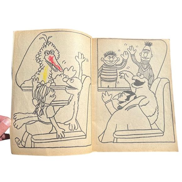 Vintage The Sesame Street golden Coloring books Set of 2 Farm and Christmas Bks - Picture 8 of 10